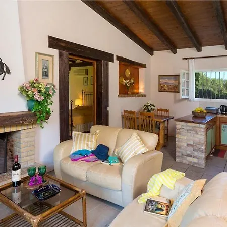 Villa V&v Almiros Beach